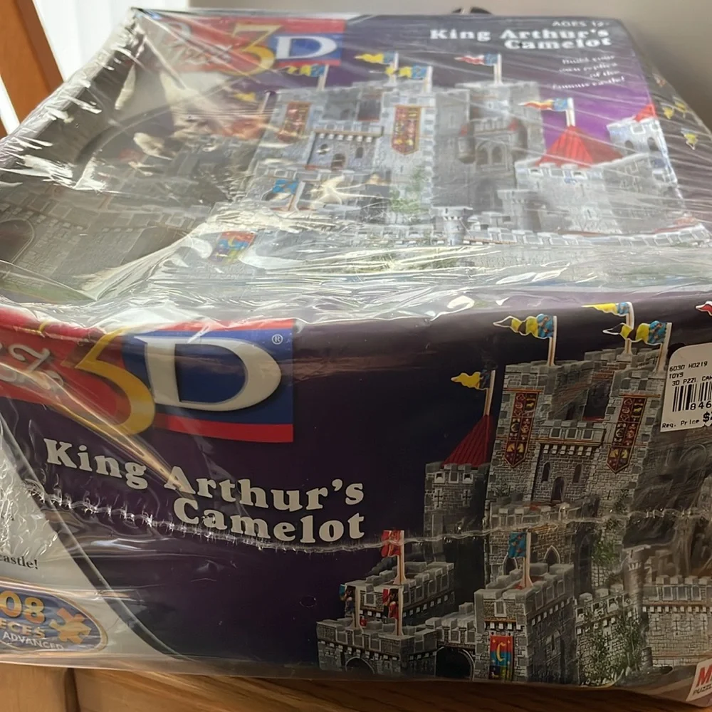 Puzz 3D King Arthur's Camelot 608 Piece Jigsaw Puzzle Castle Advanced